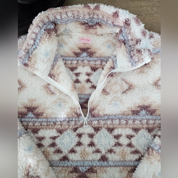 Western Print Sherpa Pullover, size:XL - Picture 6 of 7